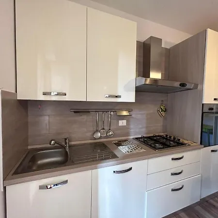 Casa Mare Daniela דירה פולוניקה